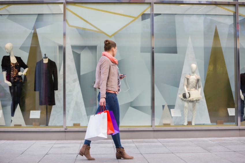 reasons customers are walking by your storefront